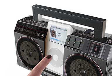 Read more about the article Cardboard Boombox for iPod