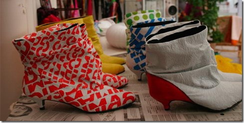 Read more about the article Dacca Boots Are Made of Recycled Plastic Bags