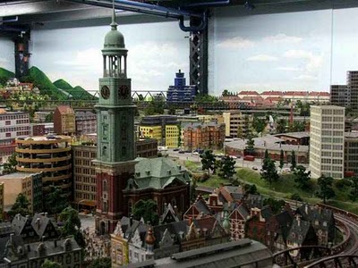 Read more about the article World’s Biggest Train Set