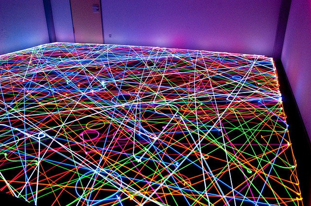 Read more about the article Psychedelic Roomba Swarm