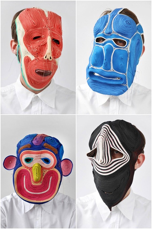 Read more about the article Bertjan Pot’s Bizarre and Colorful Masks