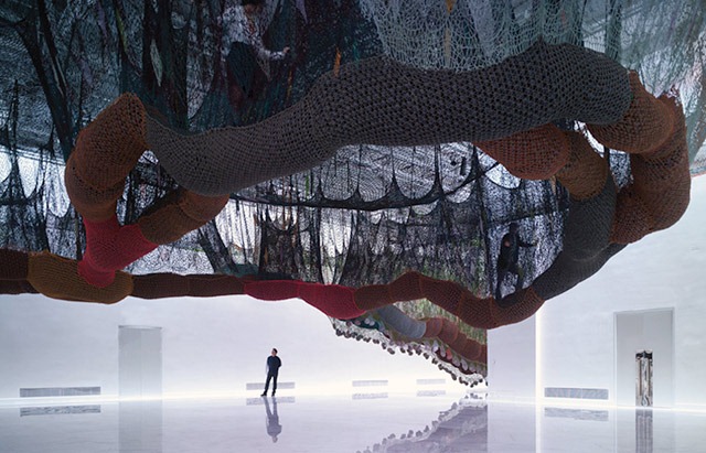 Read more about the article Ernesto Neto’s Awe-Inspiring Art Installation