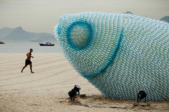 Read more about the article Giant Fish Sculpture Made With Plastic Bottles