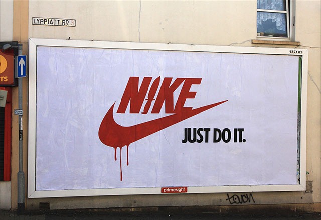 Read more about the article Brandalism: Street Artists Hijack Commercial Billboards in the UK