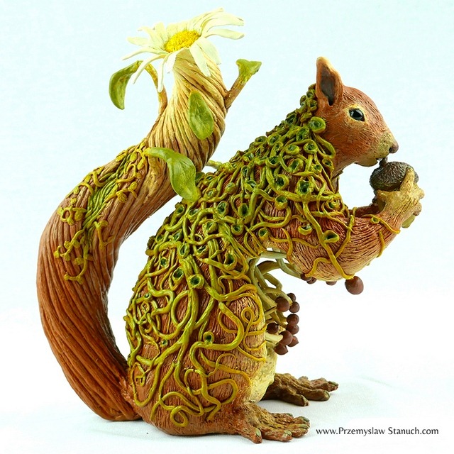 Read more about the article The Charming Fantasy Sculptures of Polish Artist Przemyslaw Stanuch